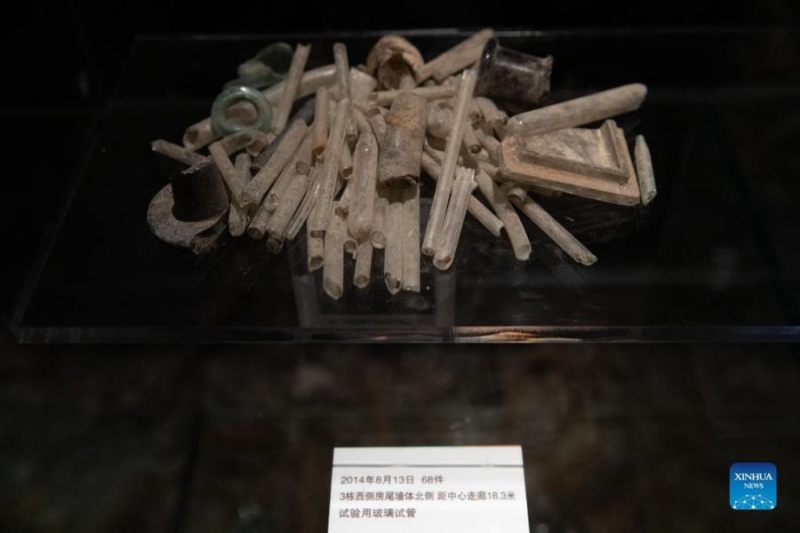 Ν?α στοιχε?α ιαπωνικ?? μον?δα? βιολογικο? πολ?μου σε ?κθεση