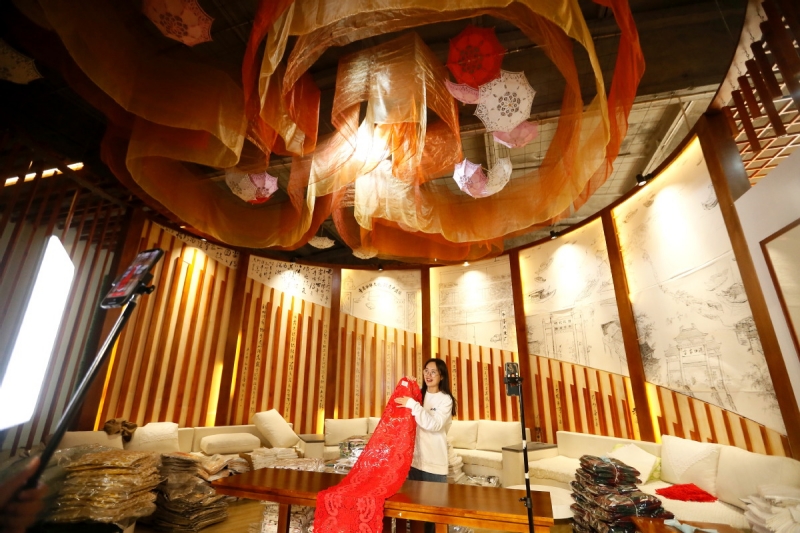 Τα κινεζικ? ?ργα τ?χνη? με δαντ?λα παγκοσμ?ω? δημοφιλ?