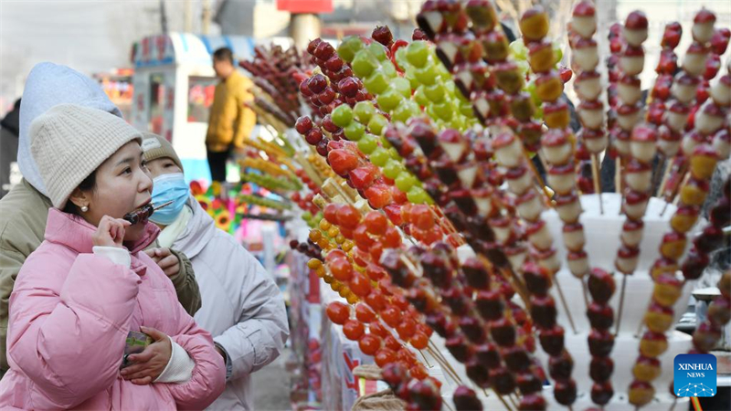 Οι Κιν?ζοι γιορτ?ζουν το Φεστιβ?λ των Φαναρι?ν