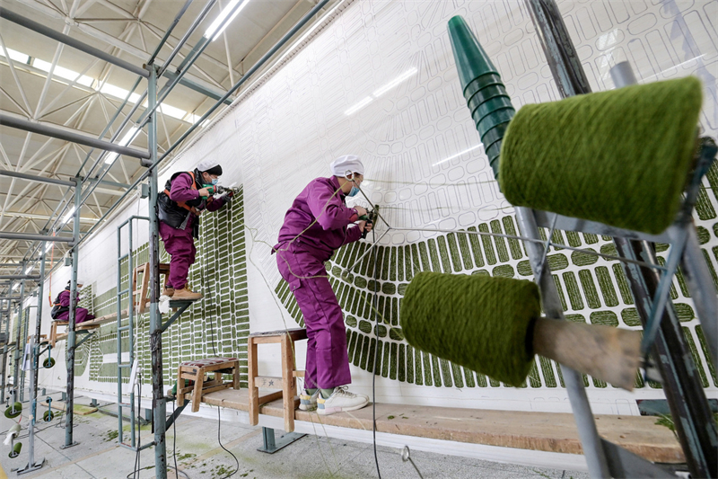 Τα χαλι? φ?ρνουν καλ?τερη ζω? στο Τσινγκχ?ι