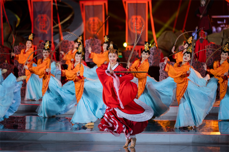 Το πρ?το φεστιβ?λ πολιτισμο? Τσου στην Κεντρικ? Κ?να