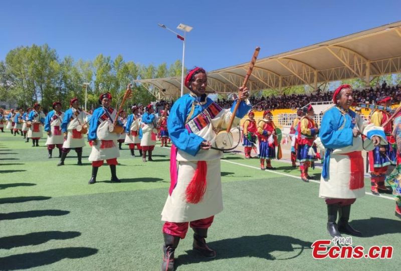 Παγκ?σμιο ρεκ?ρ παραδοσιακο? χορο? στο Θιβ?τ τη? Δ. Κ?να?