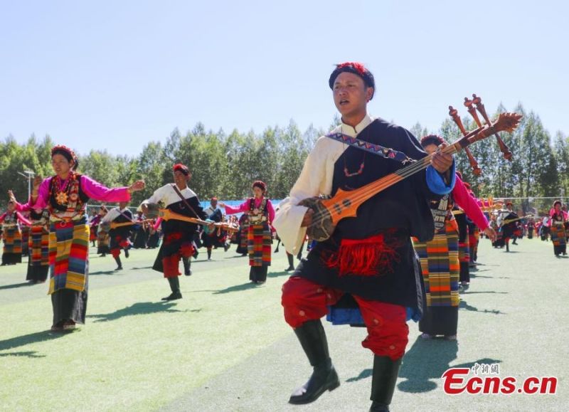 Παγκ?σμιο ρεκ?ρ παραδοσιακο? χορο? στο Θιβ?τ τη? Δ. Κ?να?