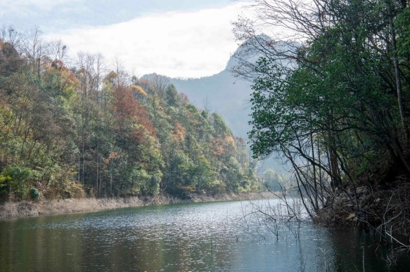 Γκουε?τζ?ου:?Γραφικ? τοπ?ο?στο Εθνικ? Φυσικ? Καταφ?γιο Τασαχ??