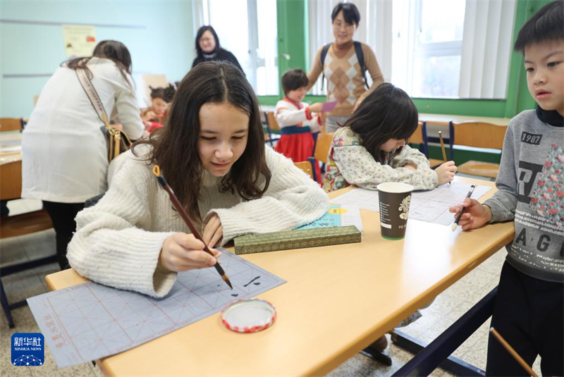 Β?λγιο: Απολαμβ?νοντα? τον κινεζικ? παραδοσιακ? πολιτισμ?