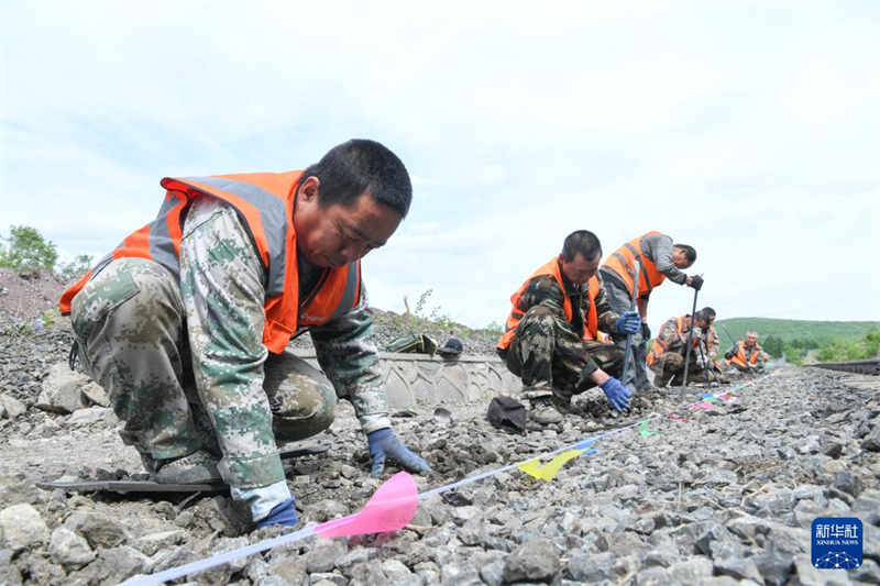 Eμπορευματικ? τρ?να μεταξ? Κ?να?-Ευρ?πη?: Ξεκ?νησε το ?ργο ανακα?νιση? του Σιδηροδρ?μου Μπινσου??
