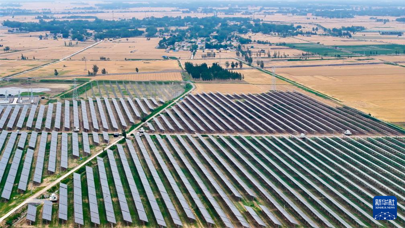 Τα συμπληρωματικ? αγροτικ? φωτοβολτα?κ? επιτρ?πουν την διακυβ?ρνηση των περιοχ?ν καθ?ζηση? ανθρακωρυχε?ων