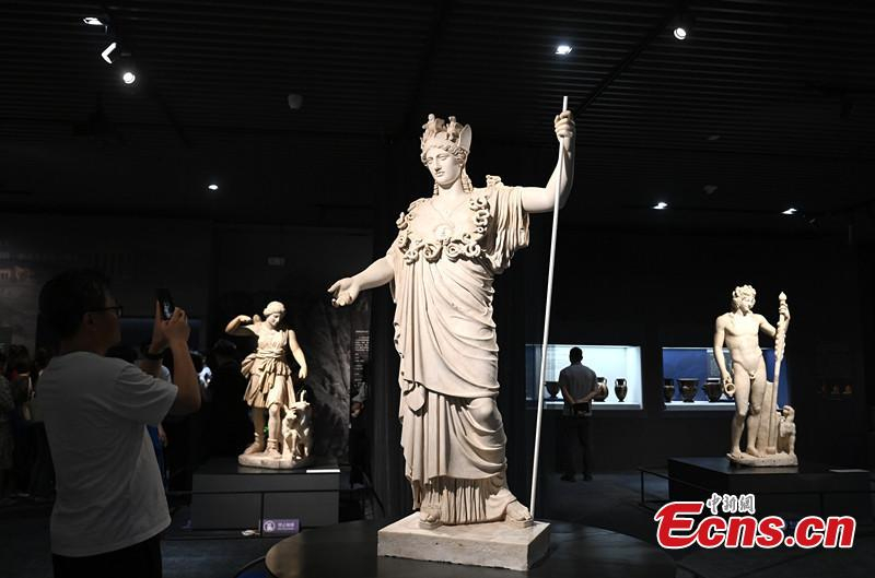 Αντικε?μενα των αρχα?ων Ελλ?νων εκτ?θενται στο Μουσε?ο Ανχου??