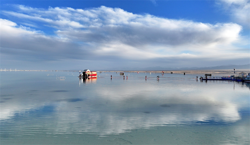 Η ομορφι? τη? Αλυκ?? Τσακ? μεθ?ει του? τουρ?στε?