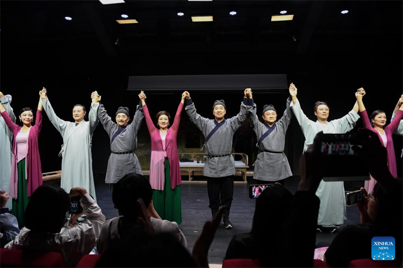 Η Κοιλ?δα του θε?τρου Τσανγκσ?ου στην επαρχ?α Γκουανγκντ?νγκ