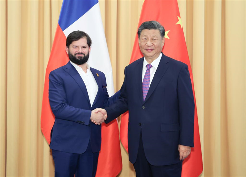 Ο Σι προτρ?πει την Κ?να και τη Χιλ? να επεκτε?νουν τη συνεργασ?α του? με ελε?θερο εμπ?ριο, ανοιχτ?? βιομηχανικ?? πολιτικ??