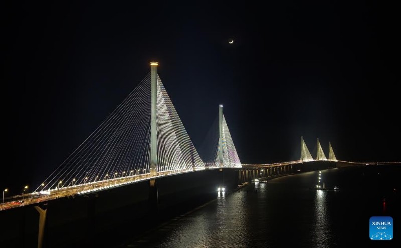 Ν?α δια θαλ?σση? σ?νδεση μεταξ? π?λεων επαρχ?α Γκου?νγκντογκ