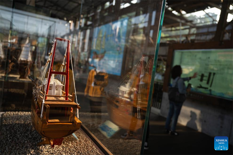 Μ?νι οδοιπορικ? στο Μακ?ο. Εκε? που το σ?γχρονο συναντ? τη παρ?δοση