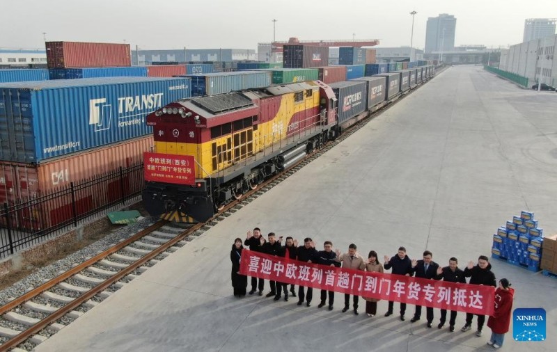 Αφ?χθη η πρ?τη εμπορικ? αμαξοστοιχ?α απ? το Καζακστ?ν εν ?ψει των εορτασμ?ν τη? ?νοιξη?