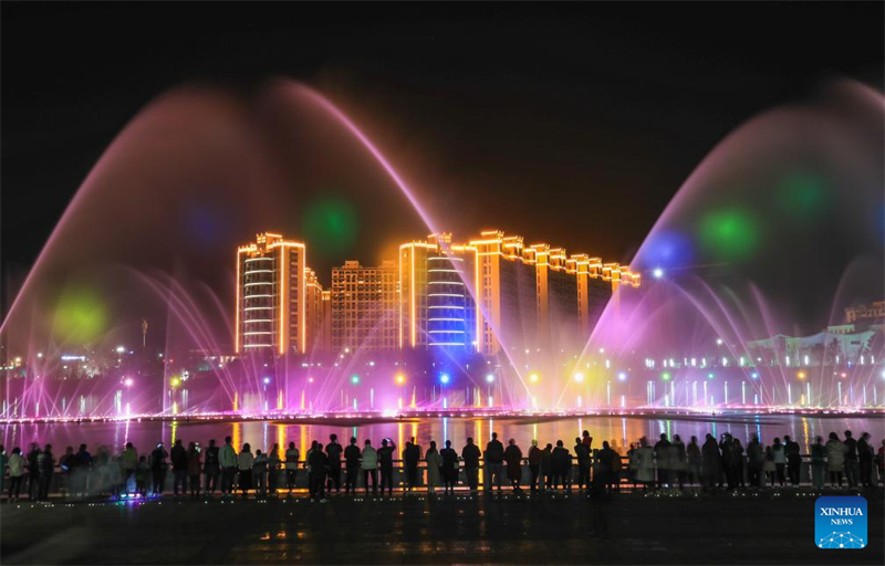 Πλ?θο? εκδηλ?σεων στην Κ?να κατ? του? εορτασμο?? του? Φεστιβ?λ τη? ?νοιξη?