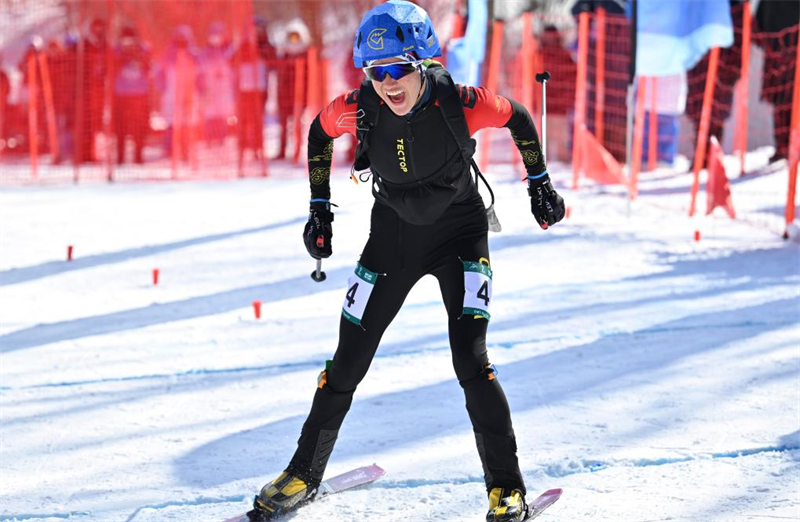 Χρυσο? Ολυμπιον?κε? των 9ων Ασιατικ?ν Χειμεριν?ν Αγ?νων στι? 9 Φεβρουαρ?ου του 2025