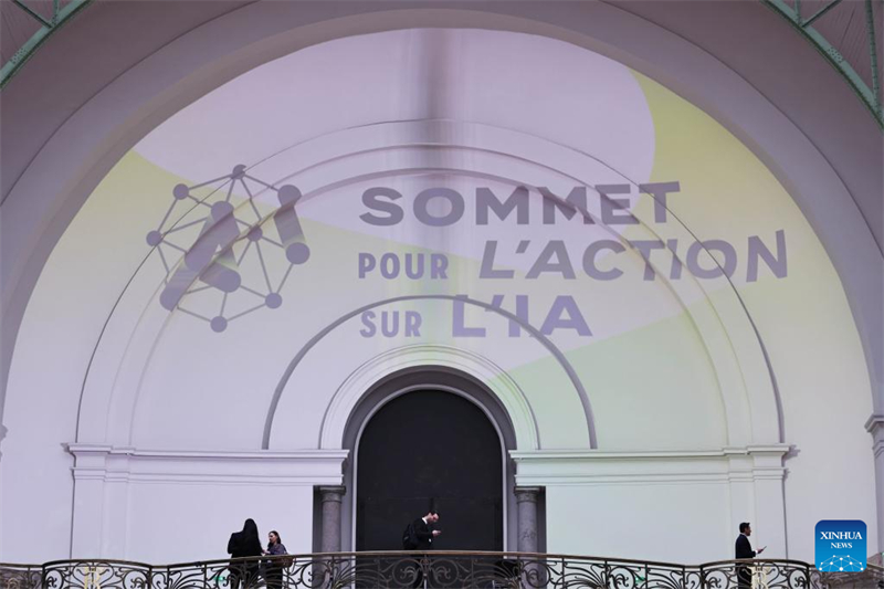 Σ?νοδο? Κορυφ?? για τη Δρ?ση στην Τεχνητ? Νοημοσ?νη στο Παρ?σι