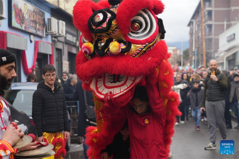 Παρ?λαση για τον εορτασμ? τη? Κινεζικ?? Πρωτοχρονι?? στην Ιταλ?α