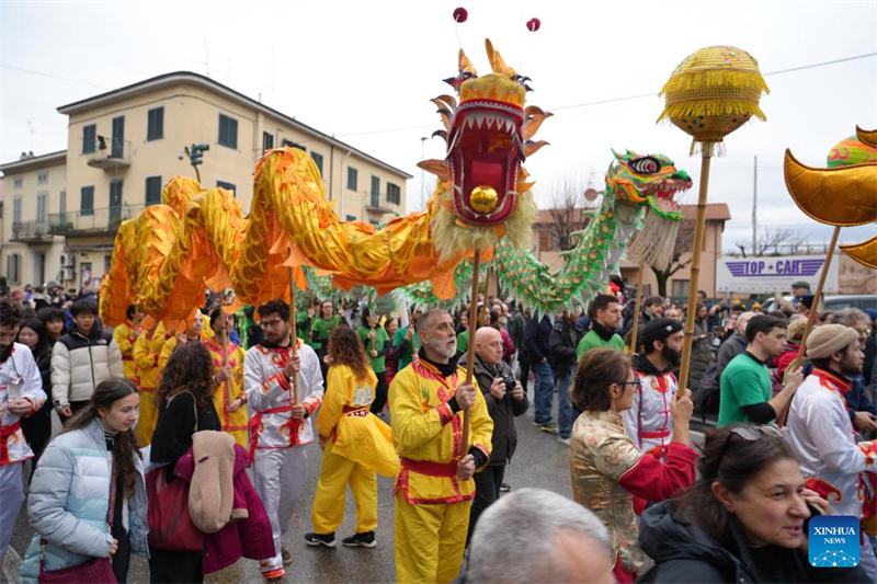 Παρ?λαση για τον εορτασμ? τη? Κινεζικ?? Πρωτοχρονι?? στην Ιταλ?α