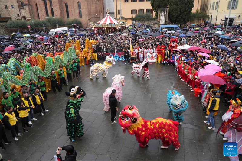 Παρ?λαση για τον εορτασμ? τη? Κινεζικ?? Πρωτοχρονι?? στην Ιταλ?α