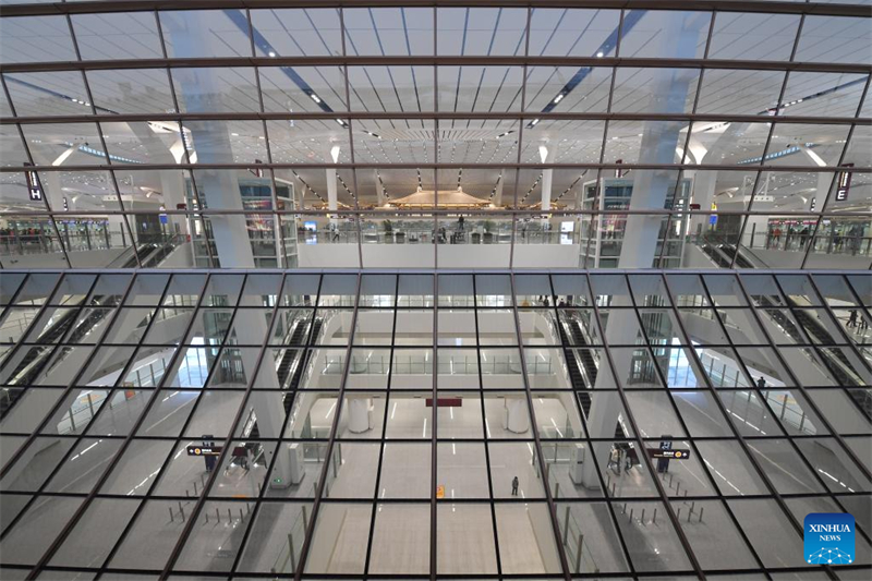 Ξεκ?νησε τη λειρουργ?α του ο ν?ο? (5ο?) τερματικ?? σταθμ?? του Διεθνο?? Αεροδρομ?ου Σι?νγκιανγκ (Xianyang)