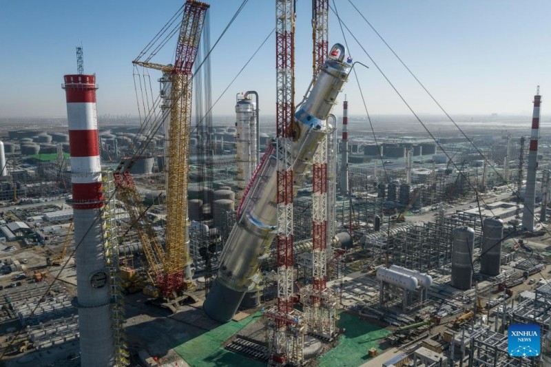 Κατασκευ? εργοστασ?ου δι?λιση? χημικ?ν και πρ?των υλ?ν στην Παντζ?ν, στη Λιαον?νγκ τη? Κ?να?