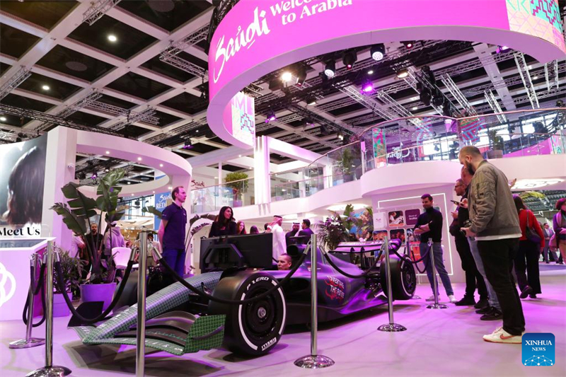 Ξεκ?νησε η διεθν?? τουριστικ? ?κθεση στο Βερολ?νο με την παρουσ?α τη? Κ?να? να τραβ? τα βλ?μματα