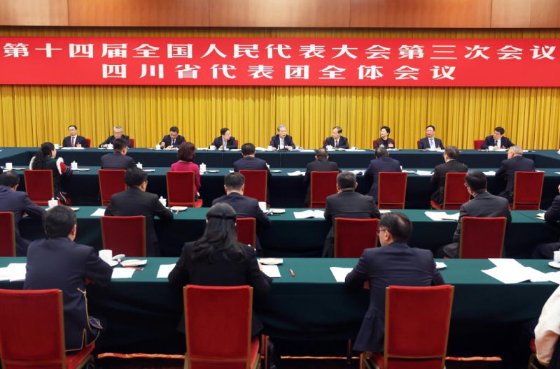 Κιν?ζοι αξιωματο?χοι συμμετ?χουν σε διαβουλε?σει? στην ετ?σια νομοθετικ? σ?νοδο