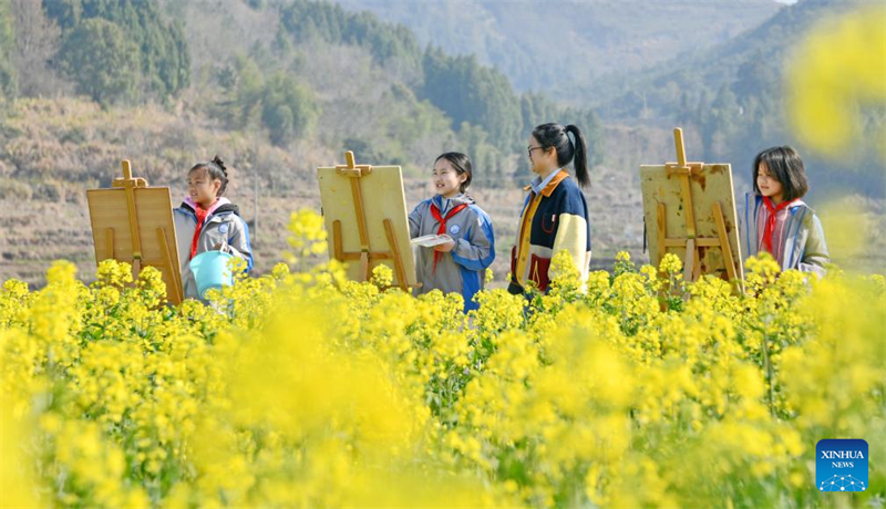 Εικ?νε? αρμον?α? απ? την καθημεριν?τητα των κατο?κων τη? επαρχ?α? τη? Zhejiang στην Κ?να