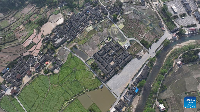 Η ομορφι? των αρχα?ων κατοικι?ν στην επαρχ?α Χουν?ν τη? Κ?να? σε εικ?νε?