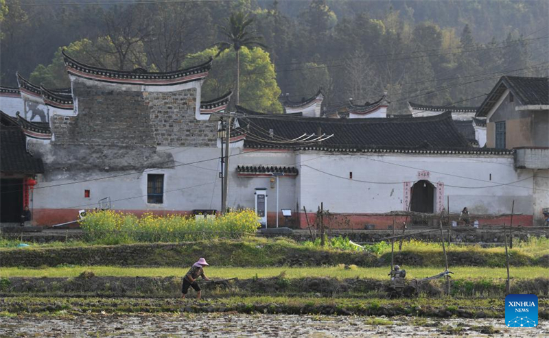 Η ομορφι? των αρχα?ων κατοικι?ν στην επαρχ?α Χουν?ν τη? Κ?να? σε εικ?νε?