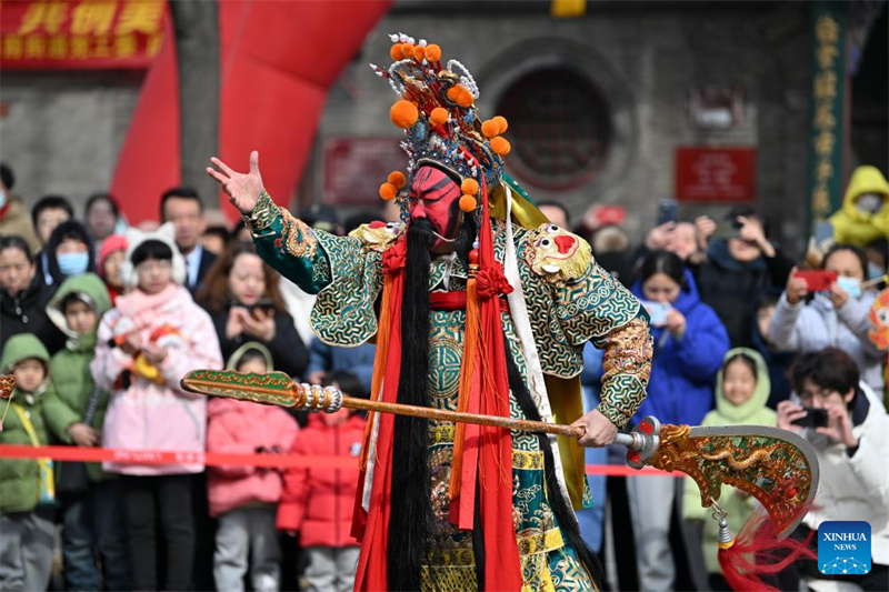 Εικ?νε? τη? π?λη? Τα?γιου?ν, στην επαρχ?α Σανσ? τη? Κ?να?