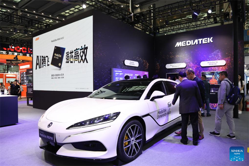 Η 13η ?κθεση Πληροφορικ?? τη? Κ?να? ξεκ?νησε στη Σεντζ?ν