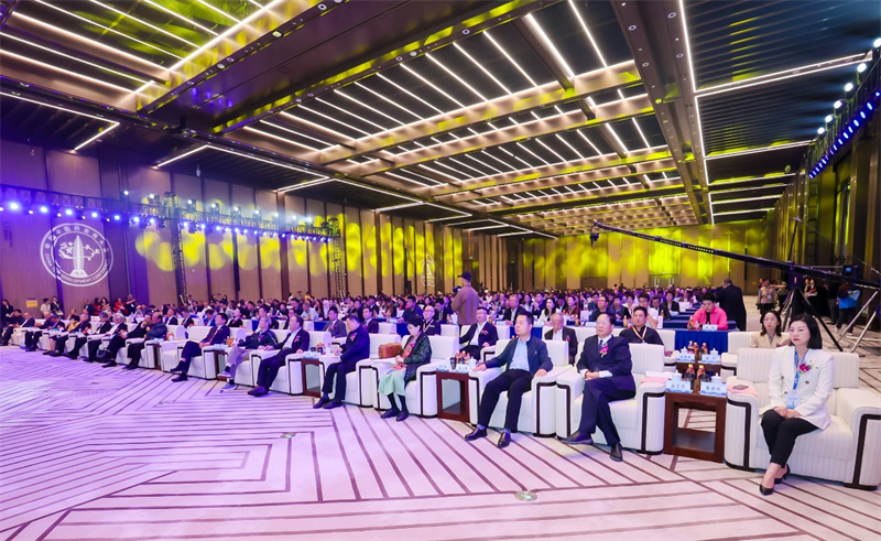 Η Δι?σκεψη Ιατρικ?? Αν?πτυξη? τη? Κ?να? 2025 στο Πεκ?νο. (Φωτογραφ?α / Xinhua)