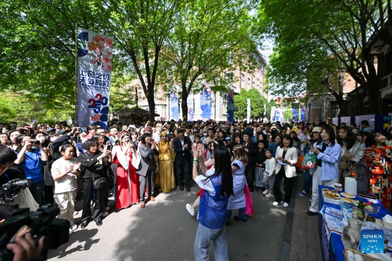 8ο Διεθν?? Φεστιβ?λ Πολιτισμο? του Πανεπιστημ?ου Ξ?νων Γλωσσ?ν τη? Τι?ντζιν