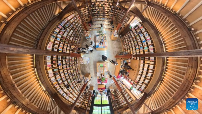 Σε πλ?ρη ?νθιση ο τουρισμ?? στην π?λη Σ?σι μετ? την πολιτιστικ? αποκατ?σταση