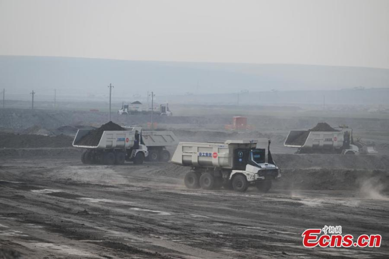 Η Κ?να παρουσι?ζει τον πρ?το στ?λο αυτ?νομων φορτηγ?ν εξ?ρυξη? στον κ?σμο