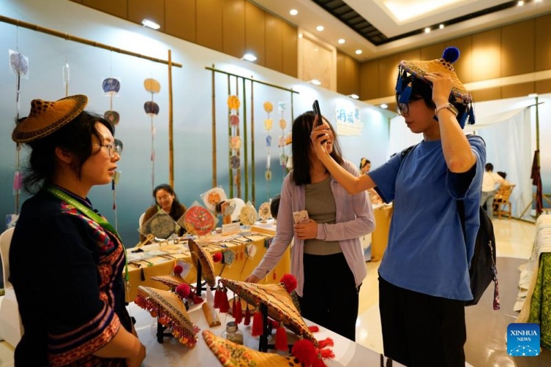 9ο Διεθν?? Φεστιβ?λ ?υλη? Πολιτιστικ?? Κληρονομι?? στην π?λη?Τσενγκντο?