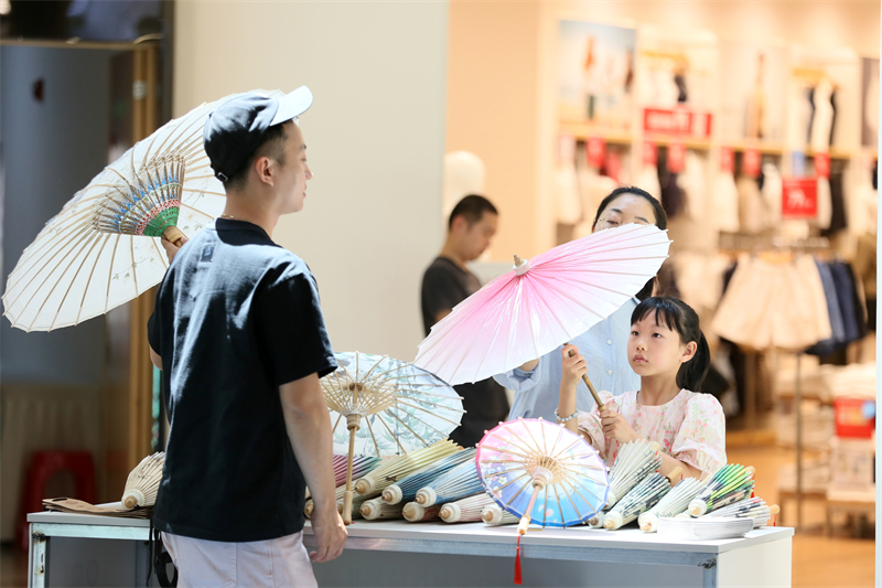 Επαρχ?α Σιτσου?ν: Η αγορ? τη? ?υλη? πολιτιστικ?? κληρονομι?? σφ?ζει απ? κ?σμο