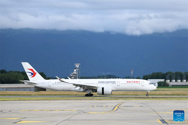 Απογε?ωση τη? απευθε?α? πτ?ση? Σαγκ?η-Γενε?η