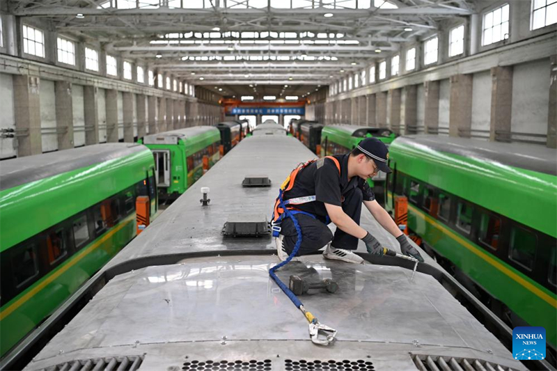 Η συντ?ρηση των σιδηροδρ?μων βρ?σκεται σε εξ?λιξη για να εξασφαλιστε? η ασφαλ?? καλοκαιριν? ταξιδιωτικ? μετακ?νηση