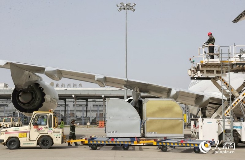 Η κατασκευ? του ?διπλο? κ?μβου? τη? Χεν?ν επιταχ?νεται