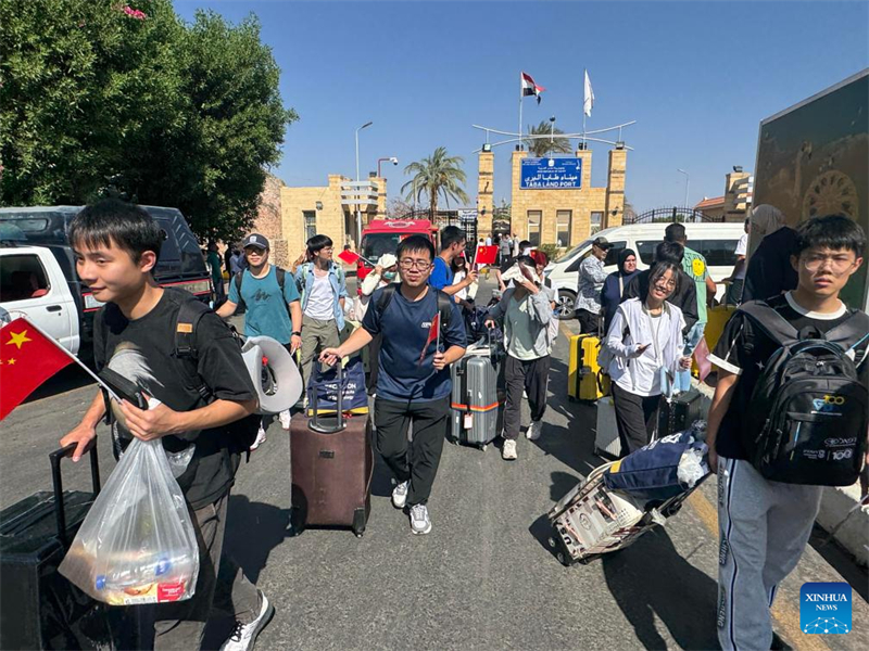 119 Κιν?ζοι απ? το Ισρα?λ μεταφ?ρθηκαν στην Α?γυπτο