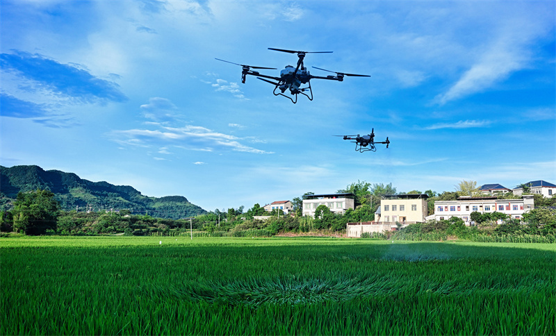 Επαρχ?α Σιτσου?ν: Τα μη επανδρωμ?να αεροσκ?φη drones συμβ?λλουν στην καλ? σοδει?