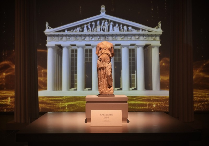 ??να ταξ?δι στην Αρχα?α Ελλ?δα? ξεκιν? στο Σανσιντο?ι τη? Κ?να?