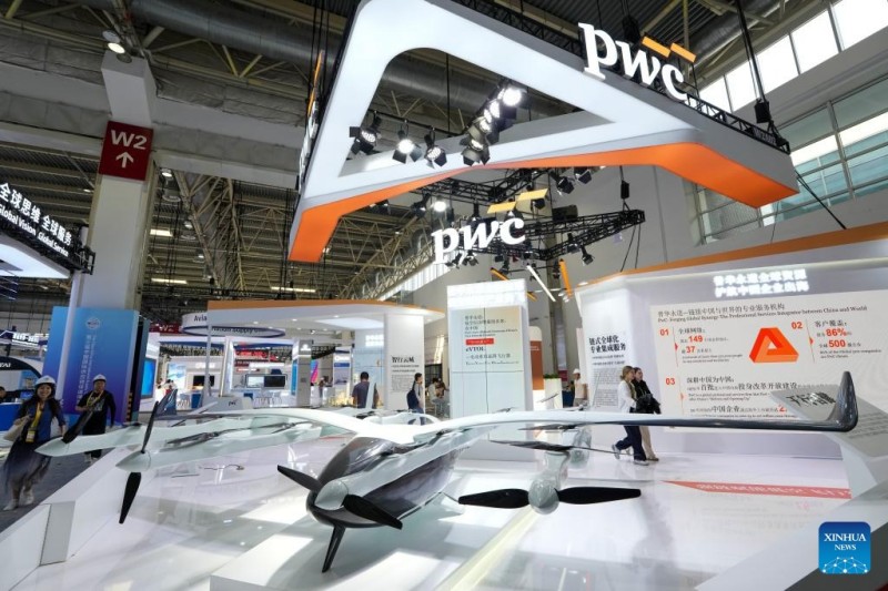 Σε φωτογραφ?ε? (14 Ιουλ?ου): προεπισκ?πηση τη? τρ?τη? Διεθνο?? ?κθεση? Εφοδιαστικ?? Αλυσ?δα? τη? Κ?να?