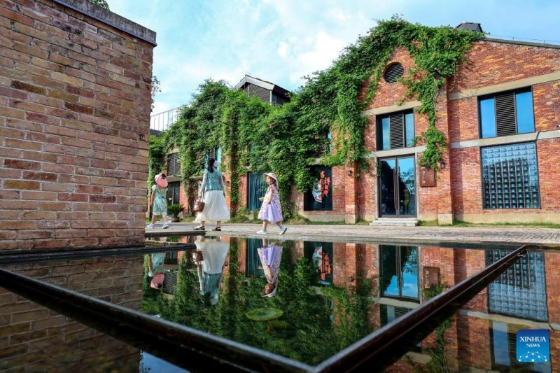 Η παλι? συνοικ?α στην επαρχ?α Τζιανγκσ? τη? Κ?να? μετατρ?πεται σε ακμ?ζον κ?ντρο πολιτιστικ?? καινοτομ?α? και τουρισμο?