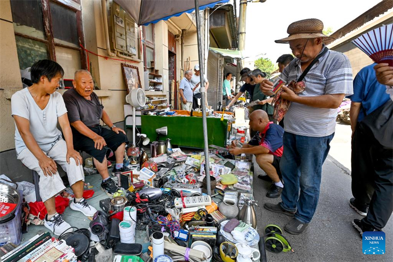 Η αιων?βια Αγορ? Σιτσ?νγκ τη? π?λη? Σι?ν σφ?ζει απ? ζωντ?νια