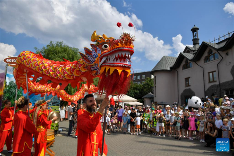 Τα ?γδοα γεν?θλια του Γιγ?ντιου Π?ντα Ντινγκντ?νγκ γιορτ?στηκαν στον ζωολογικ? κ?πο τη? Μ?σχα?