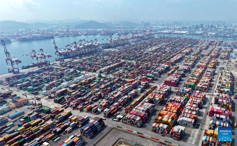 Αεροφωτογραφ?α που ελ?φθη στι? 19 Αυγο?στου του 2025 δε?χνει μια ?ποψη του Λιμανιο? Τσινγκντ?ο στην π?λη Τσινγκντ?ο τη? επαρχ?α? Σαντ?νγκ. (Φωτογραφ?α / Xinhua)